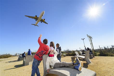 Mirador de Aviones del Prat de Llobregat ️